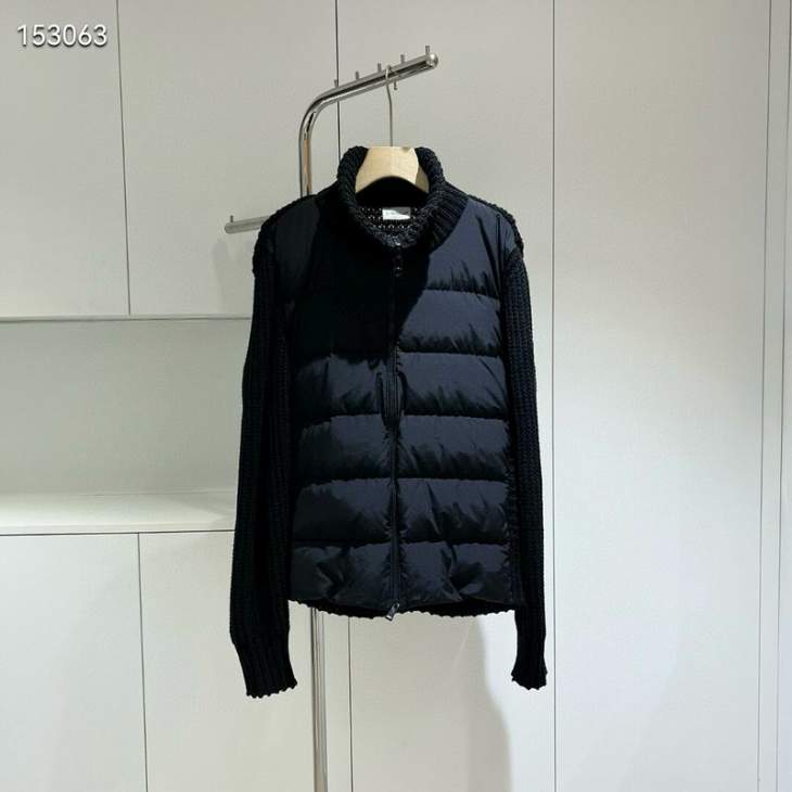 Picture of Moncler Down Jackets _SKUMonclersz1-426yr46137162